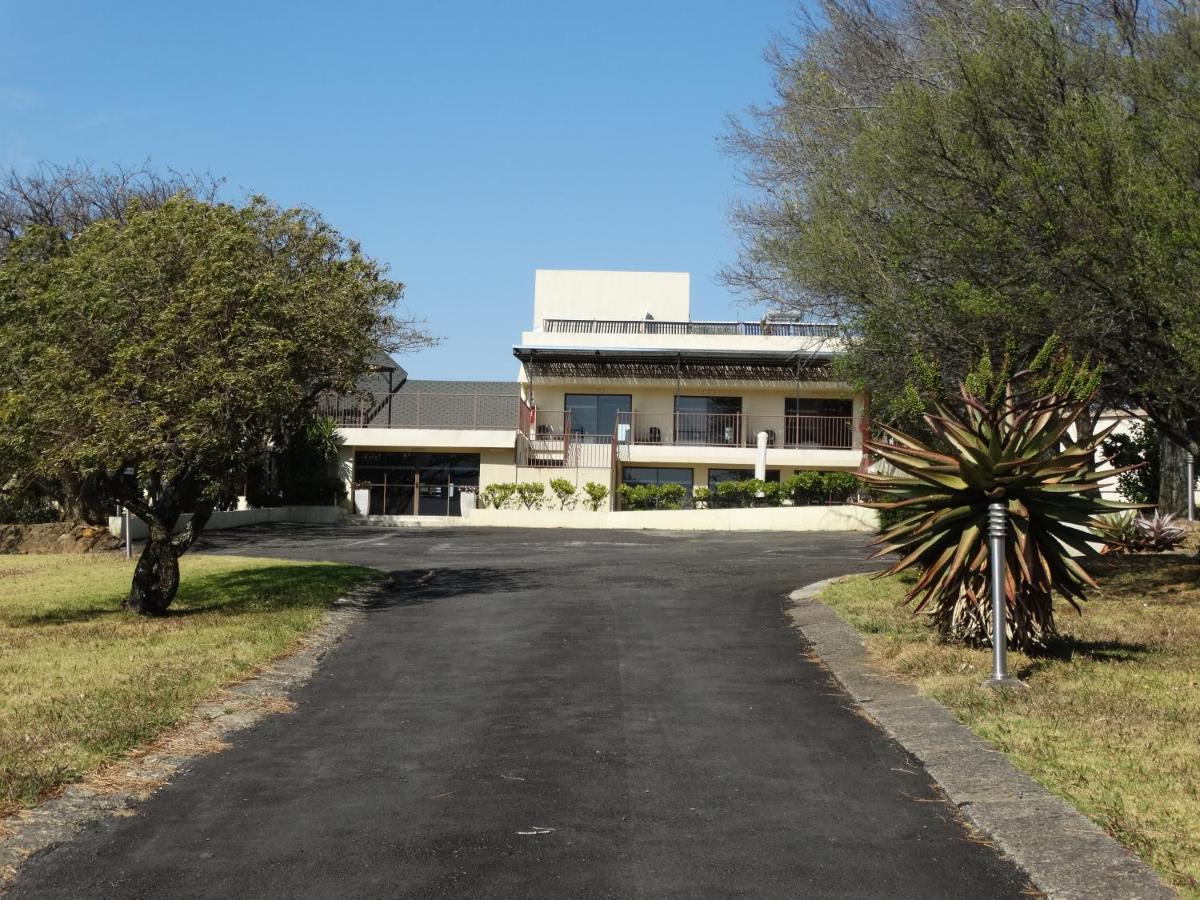 Pyramids Motel Van Reenen Экстерьер фото