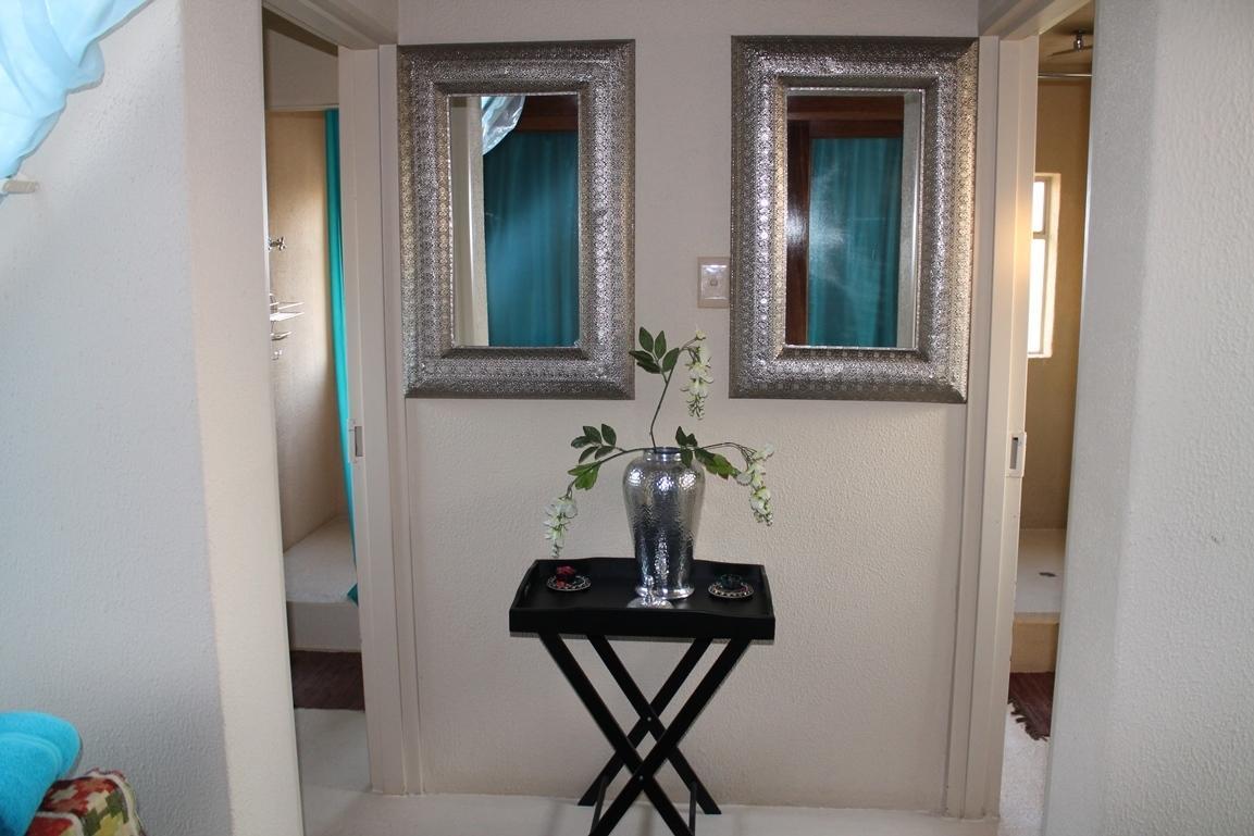 Pyramids Motel Van Reenen Экстерьер фото