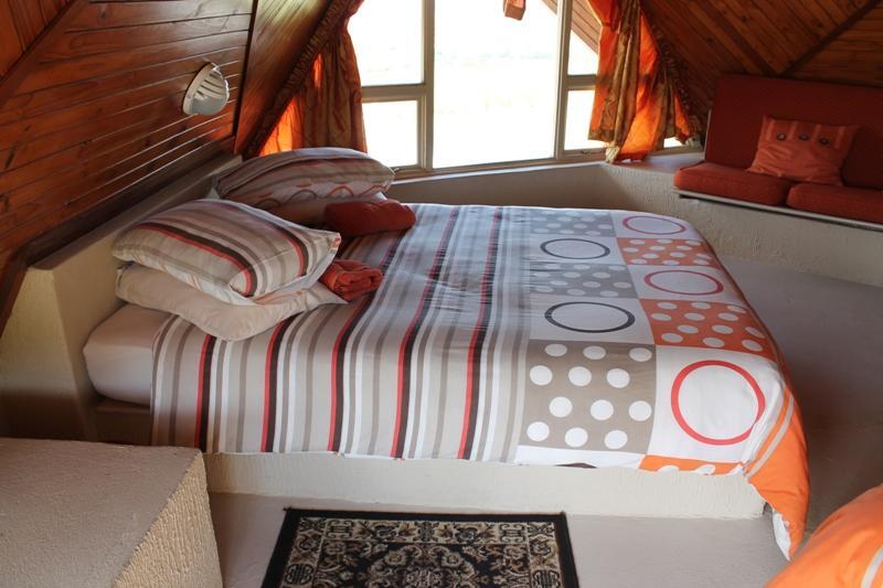 Pyramids Motel Van Reenen Экстерьер фото